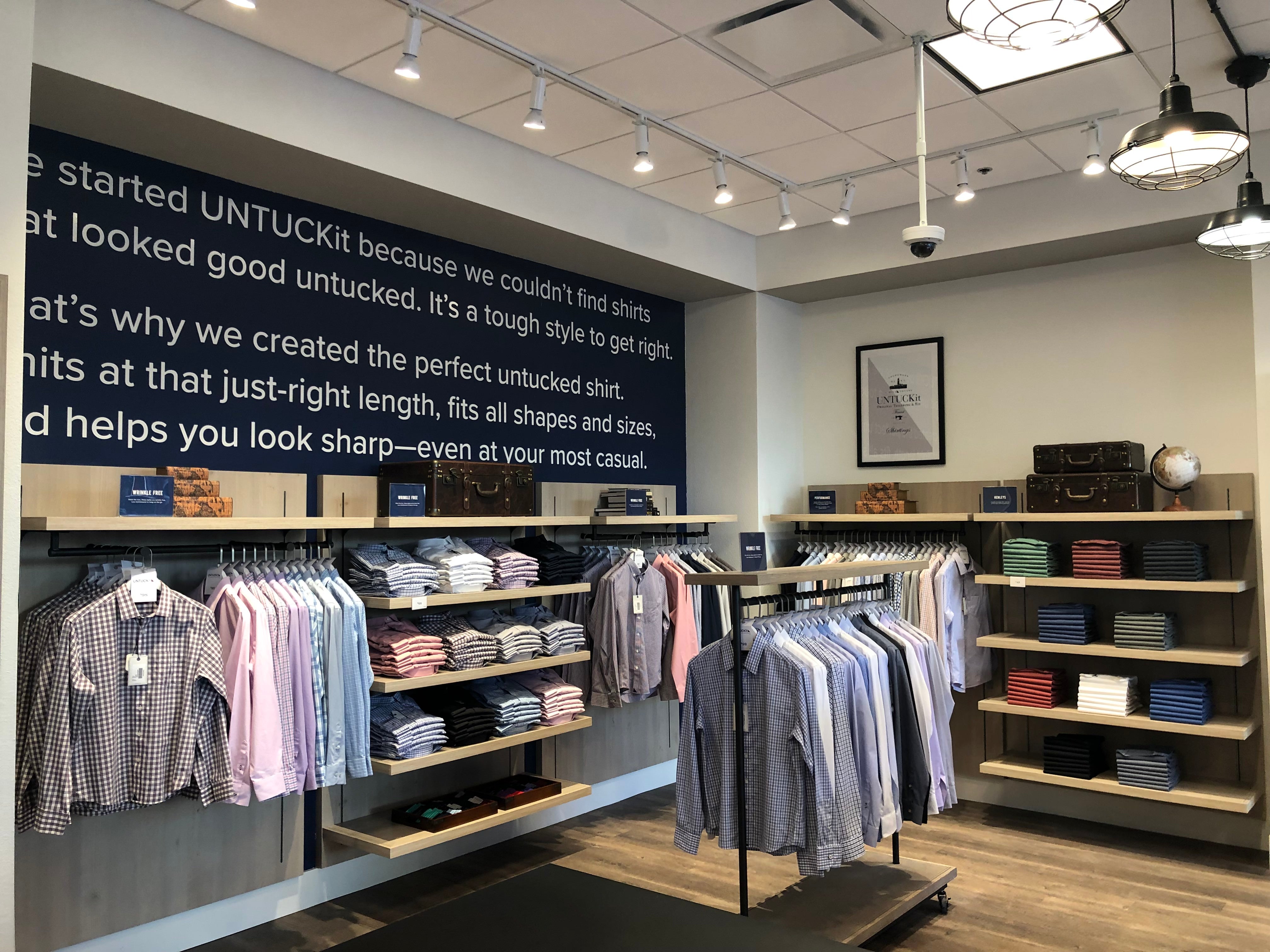 UNTUCKit Scottsdale, AZ at 7012 E Greenway Parkway | Locations & Hours