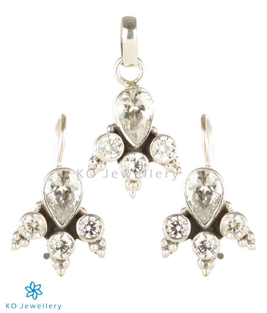 The Neha Silver Gemstone Pendant Set 