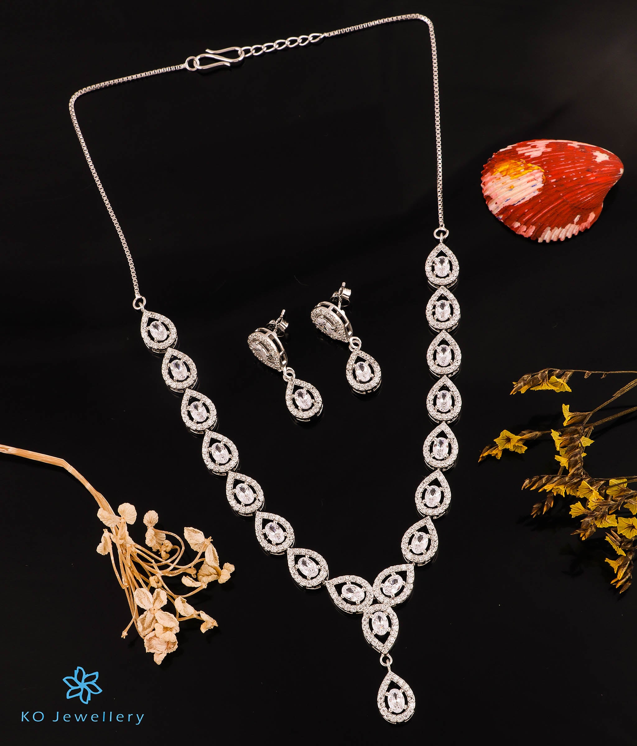 Buy Silver Necklaces, 925 Sterling Silver necklace sets online India ...