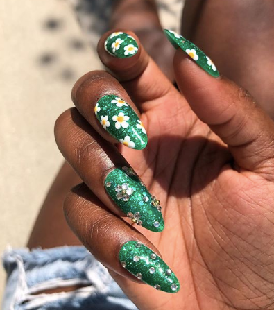 Trendy Fall Nail Designs To Wear In 2020 : Fall Nail Colours