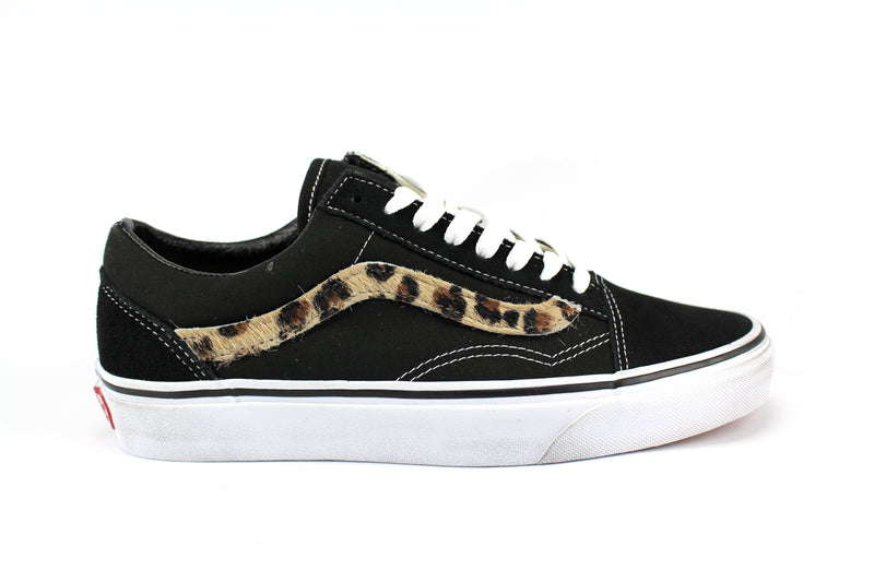 vans maculate