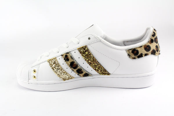 adidas superstar animalier