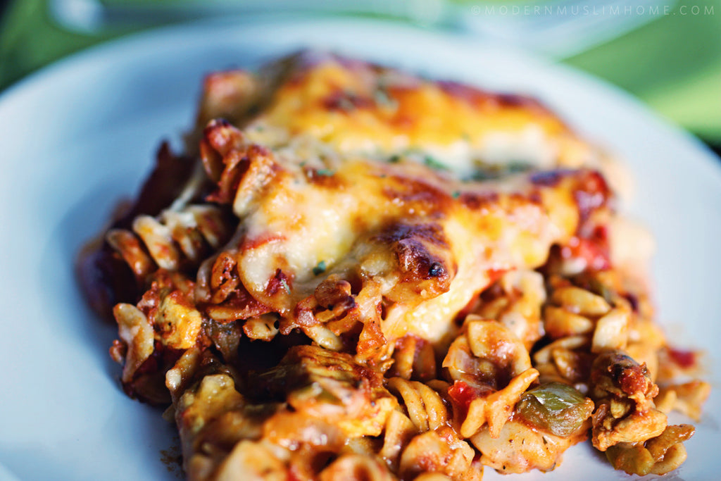 Crazy Good Cheesy Chicken Pasta | ModernMuslimHome.com 