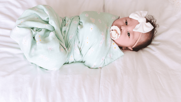 Swaddle blanket safety tips