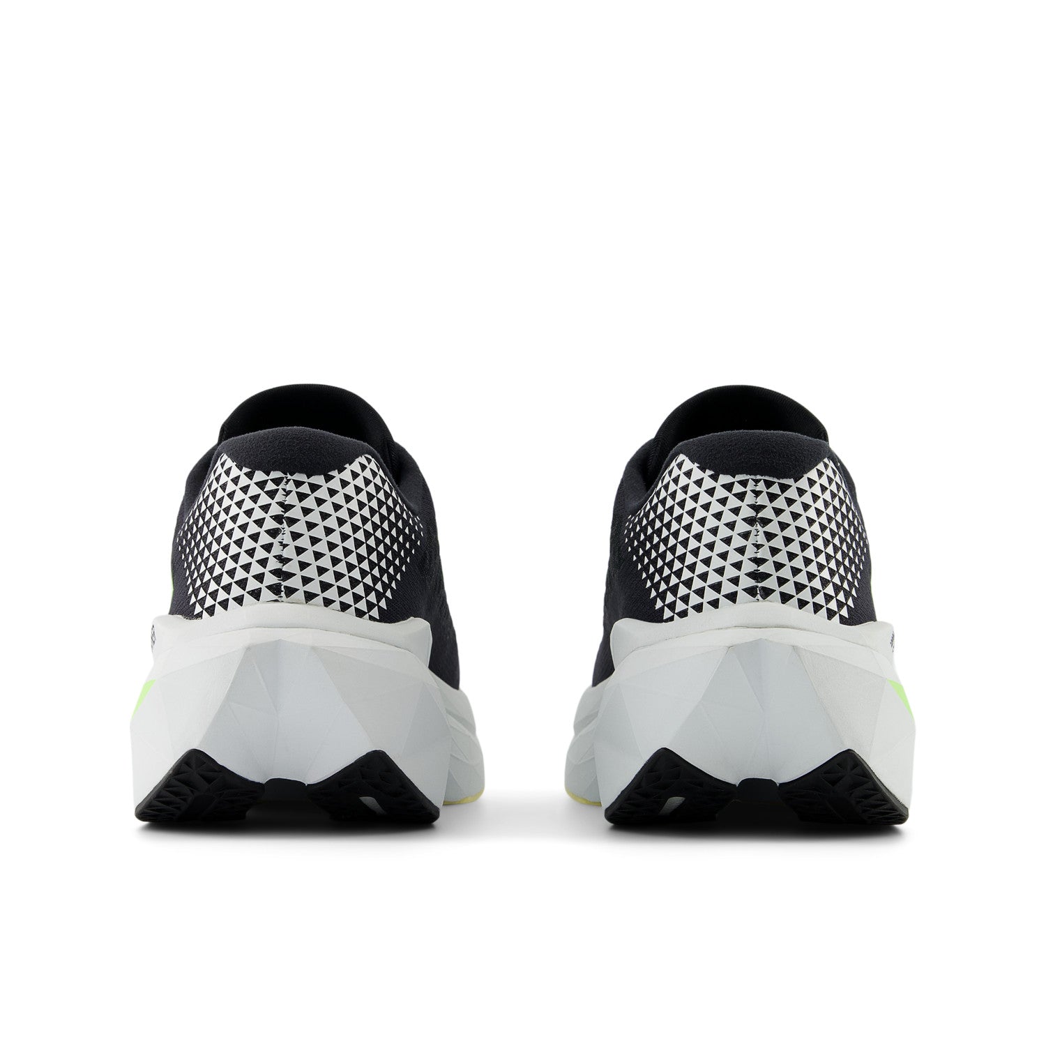 New Balance Men's FuelCell SuperComp Trainer v3 | Marathon