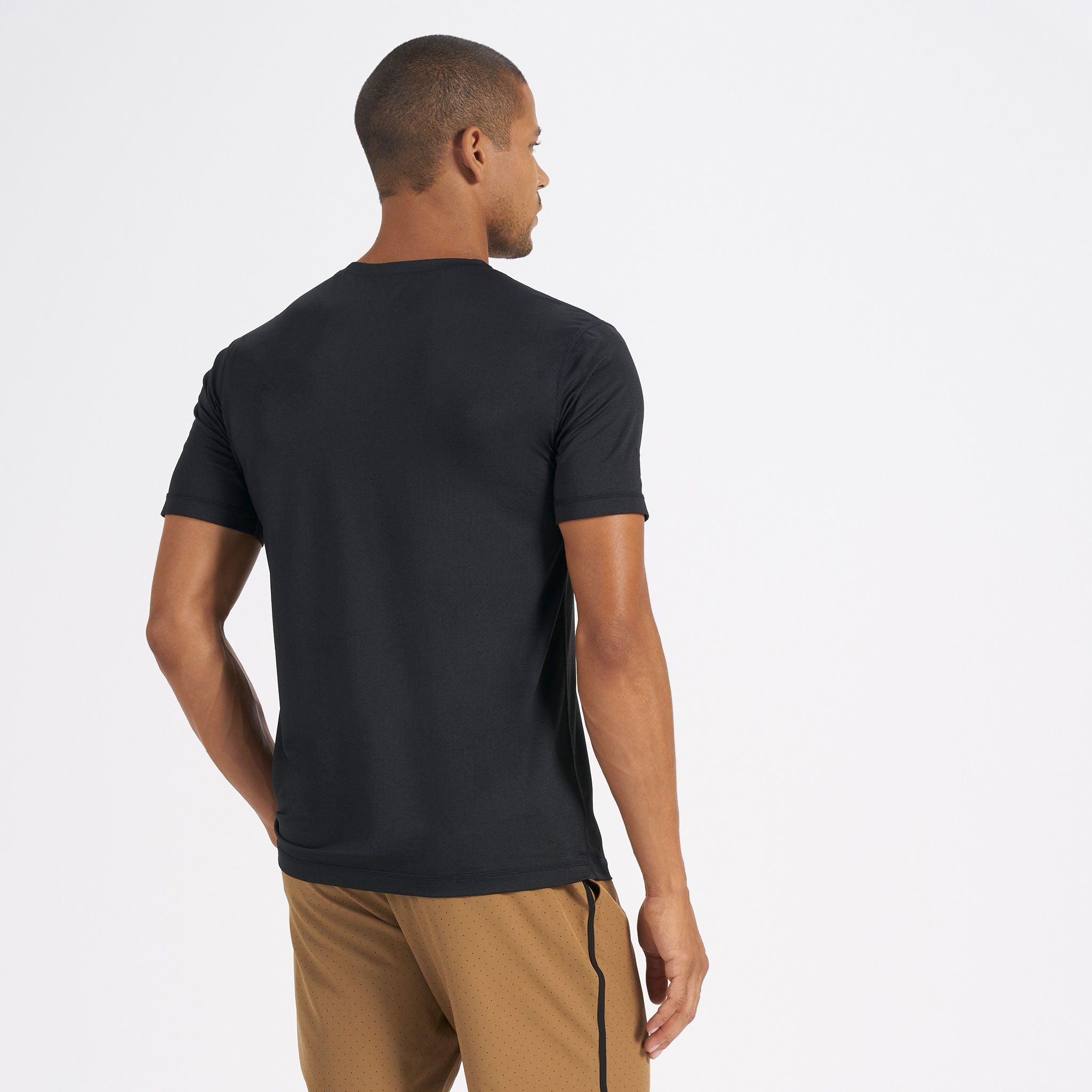 Vuori Tradewind Performance Tee - Mukha Yoga