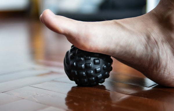 Foot massage ball