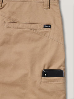 mens cargo shorts with cell phone pocket