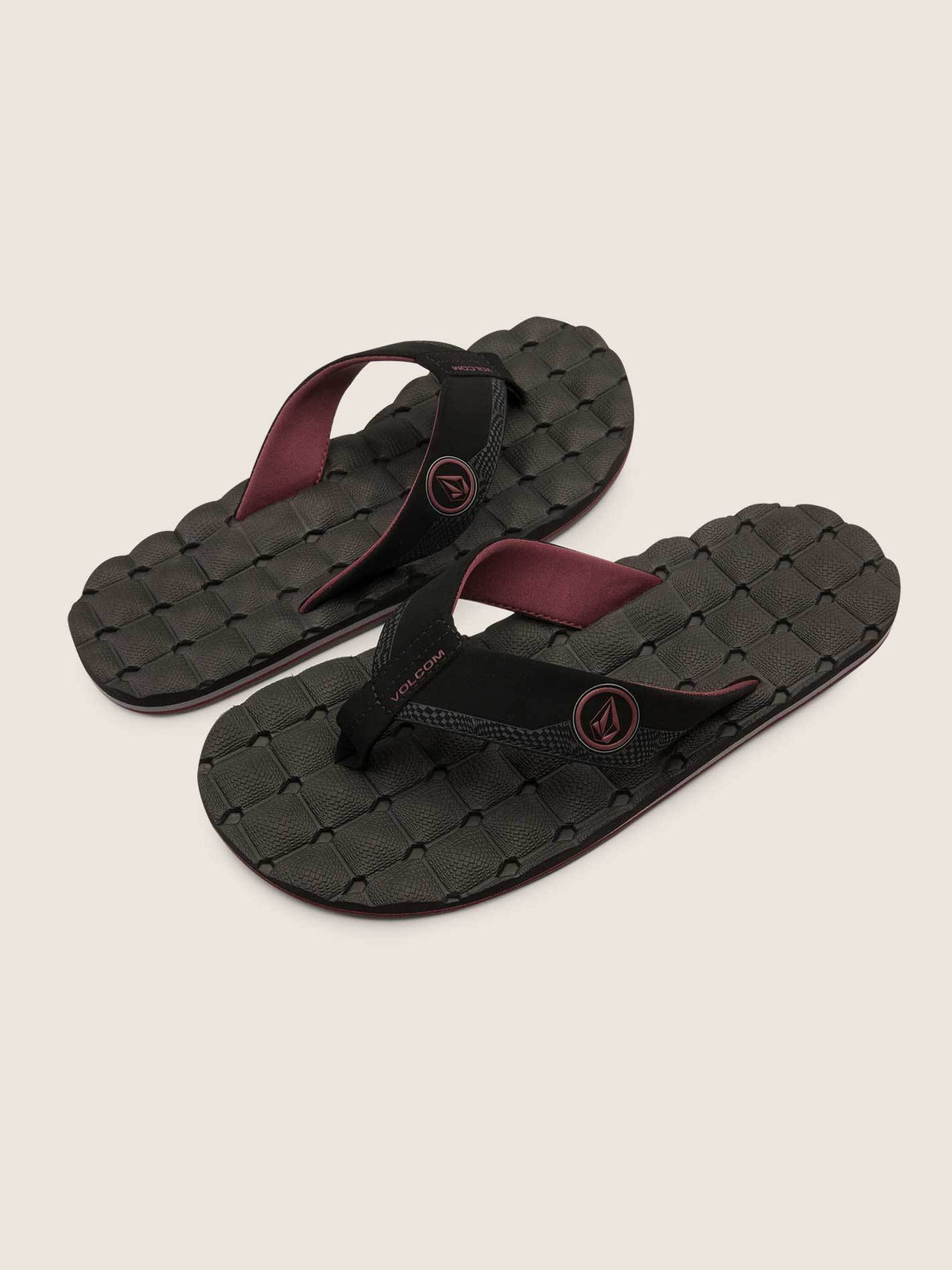 volcom recliner flip flops mens