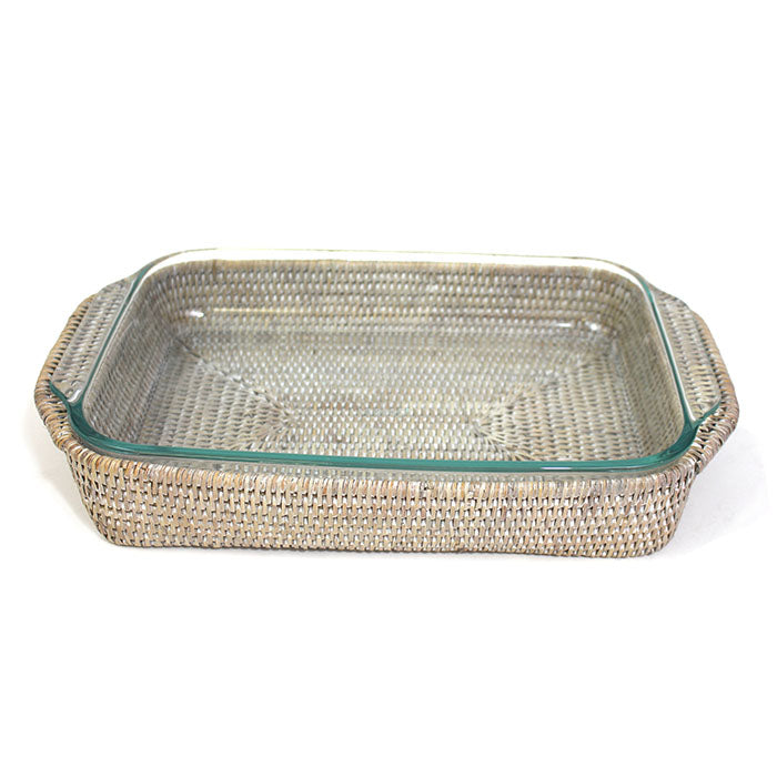 Rattan Pyrex Baker- 11" X 9" Rectangle
