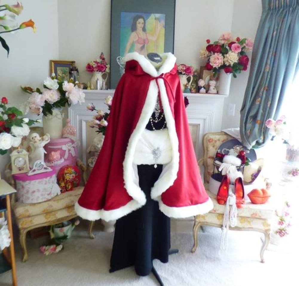 Adult Kid Christmas Xmas Santa Claus Velvet Fur Hooded Warm Fancy Dress
