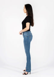 Demi High Rise - Straight Jean