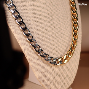 TWO-TONED CHAIN LINK NECKLACE