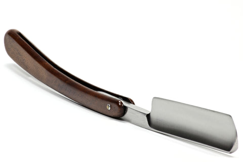 Straight razor for shaving at home