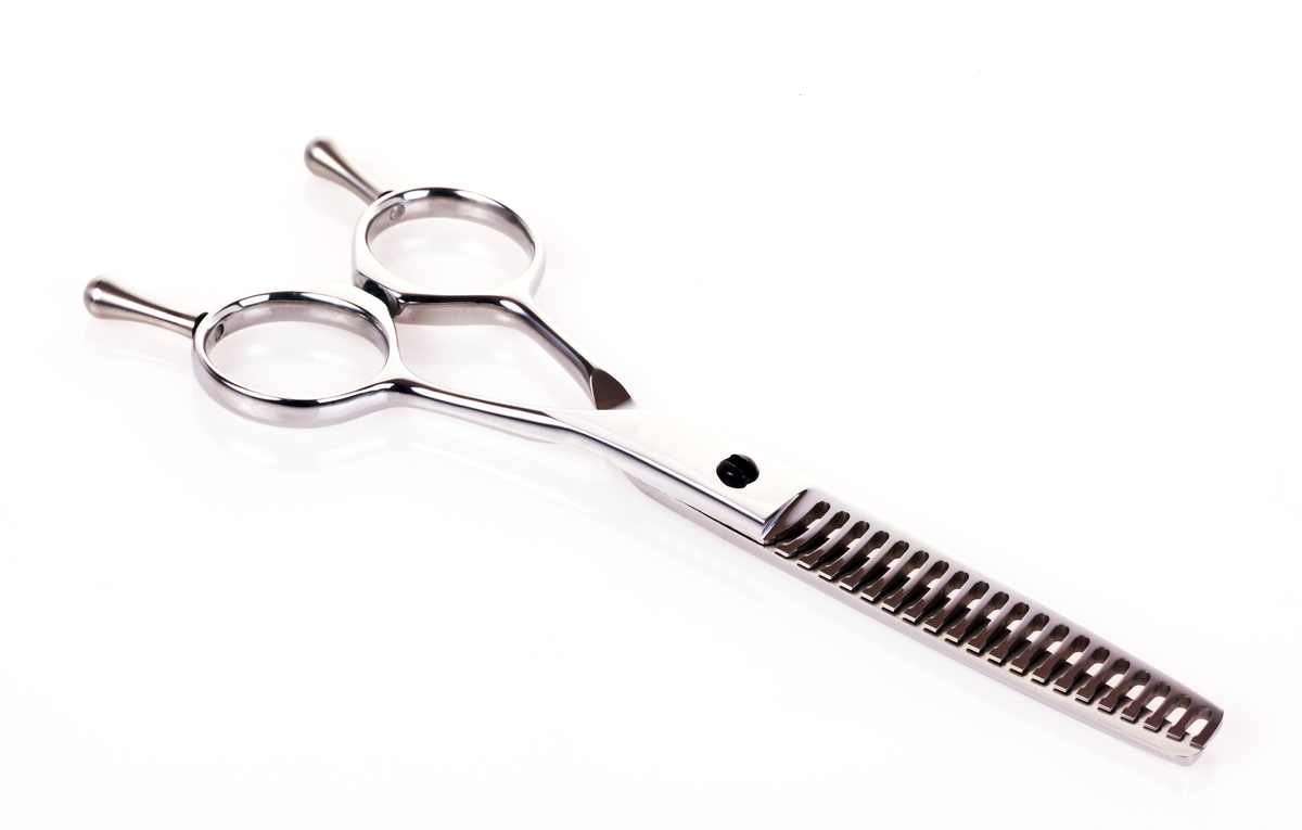 A pair of texturizing shears