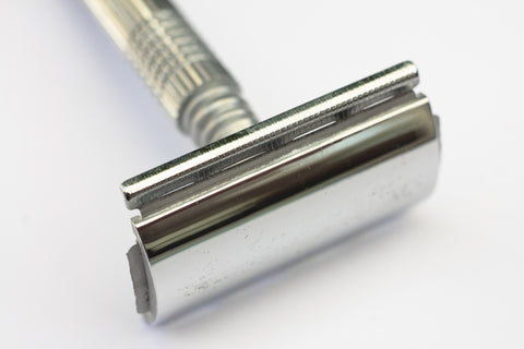 Safety razor head