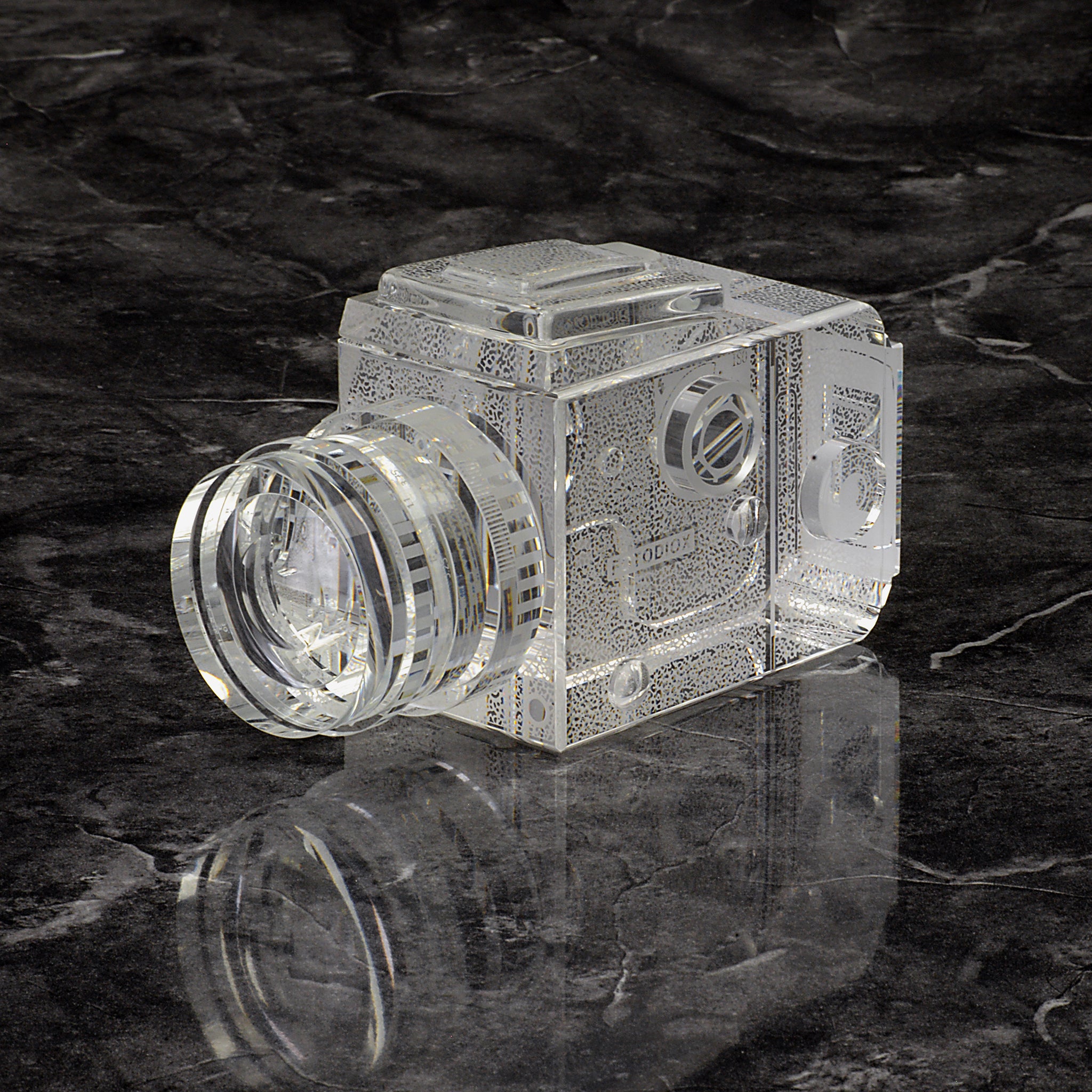 Crystal Glass Replica Hasselblad Camera