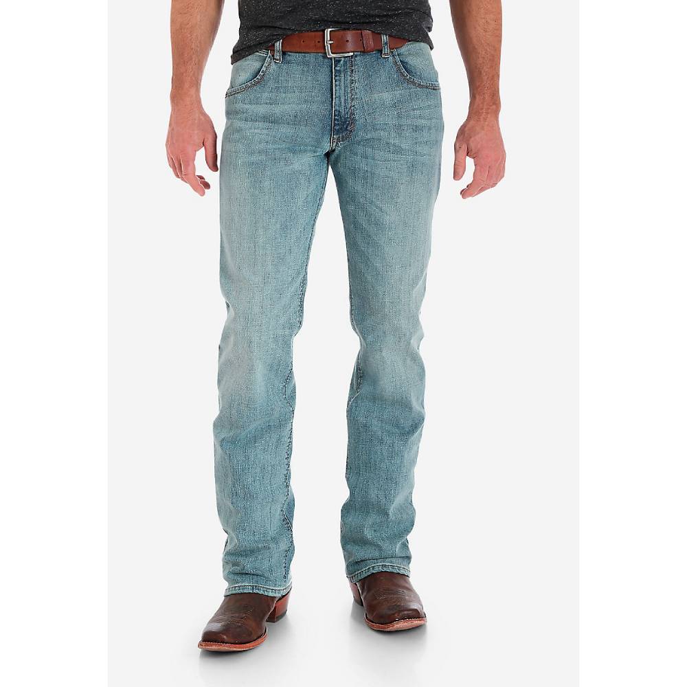 Wrangler Retro® Slim Fit Bootcut Jean BR