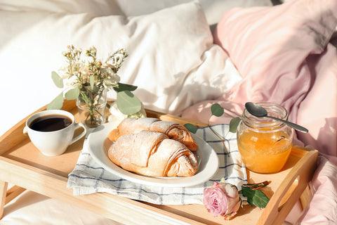 beautiful breakfast surprise | indoor date ideas
