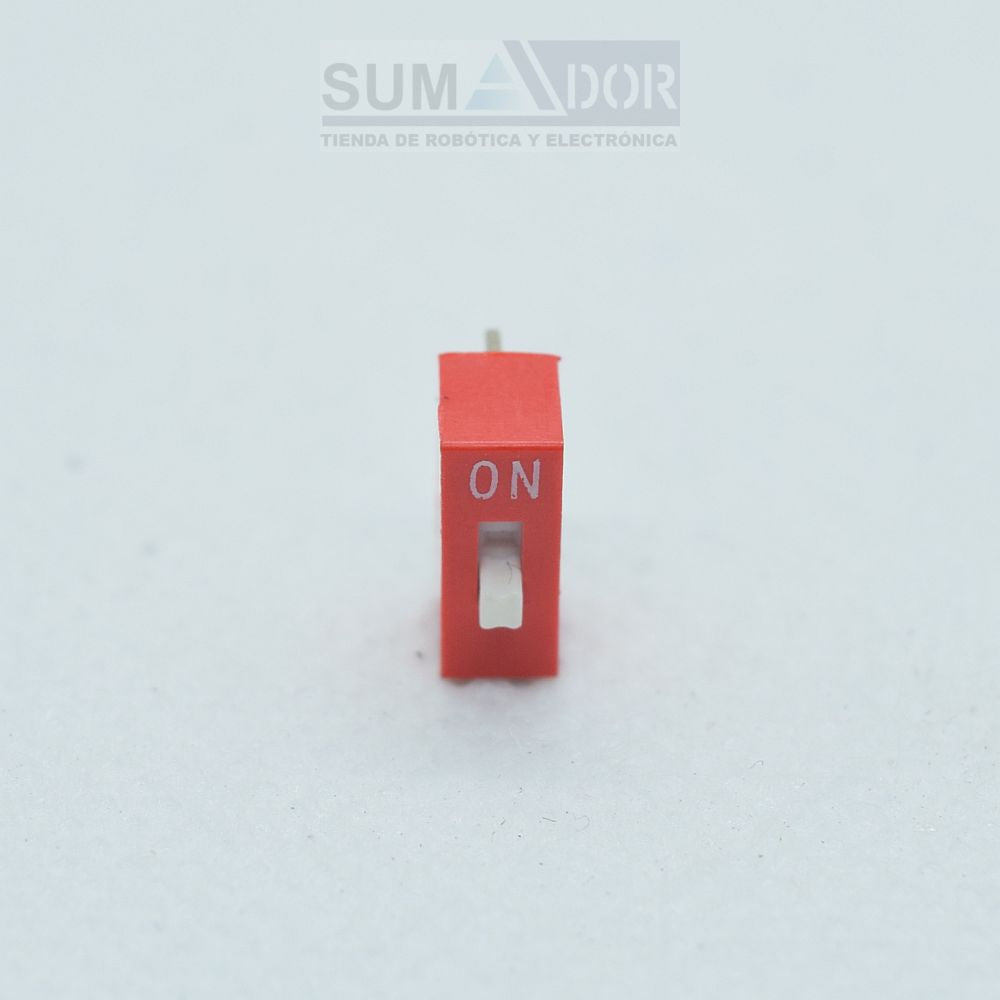 Interruptor DIP switch de color rojo – Sumador