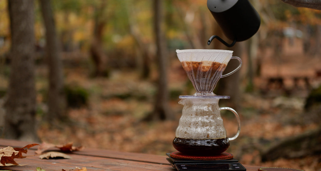 The Top 5 Portable Coffee Makers for Traveling: Enjoy a Rich Cup of Coffee On-the-Go!
