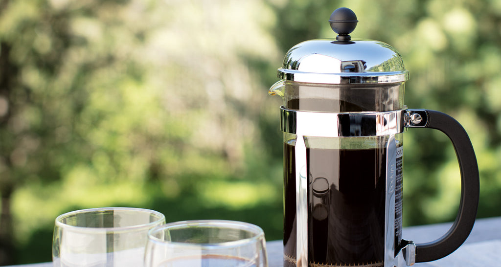 The Top 5 Portable Coffee Makers for Traveling: Enjoy a Rich Cup of Coffee On-the-Go!