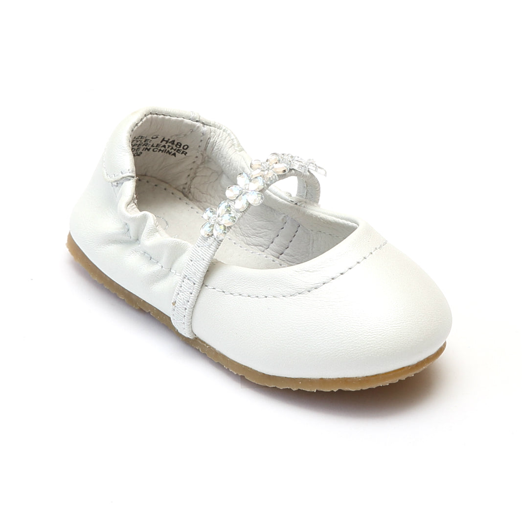 girls white ballet shoes