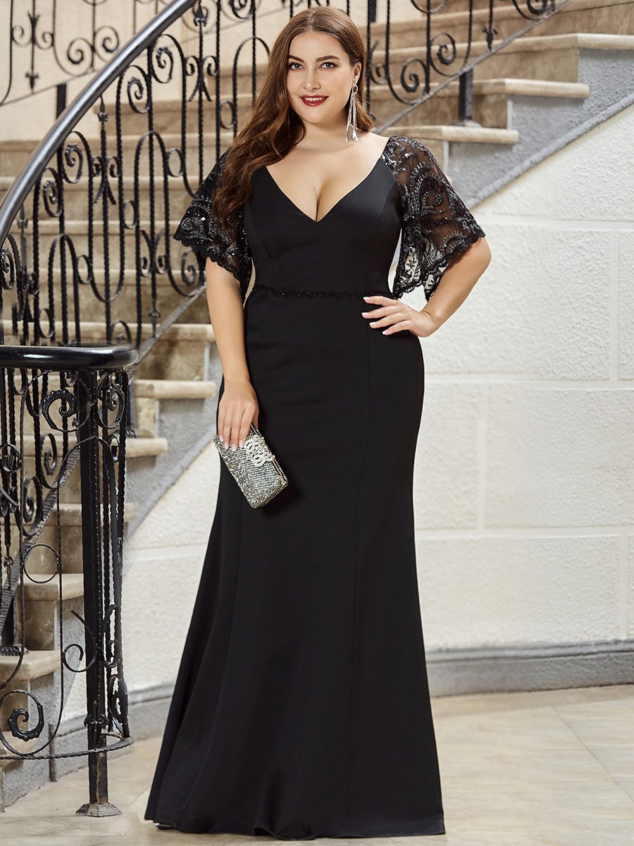 Black Solid V- Neck Plus Size Maxi Dress at Rs 3500.00, Women Cocktail  Dress