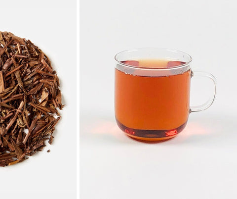 organic hijcha tea leaves and steeped cup of twa