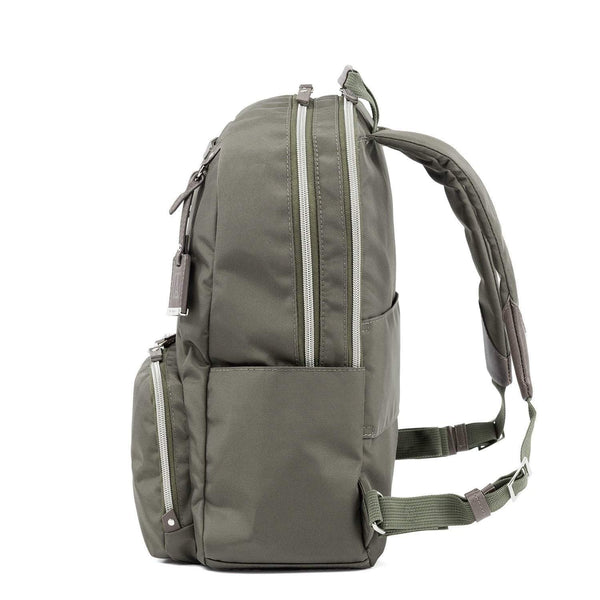 travelpro maxlite 5 backpack