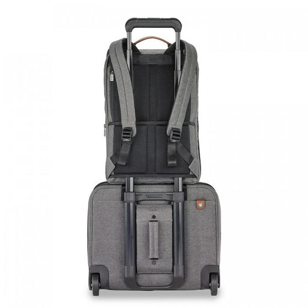 briggs and riley flapover expandable backpack