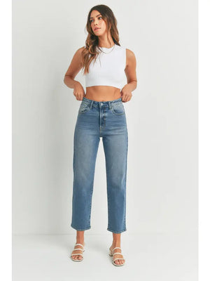 VINTAGE STRAIGHT JEANS - MEDIUM WASH - Simply Carolina