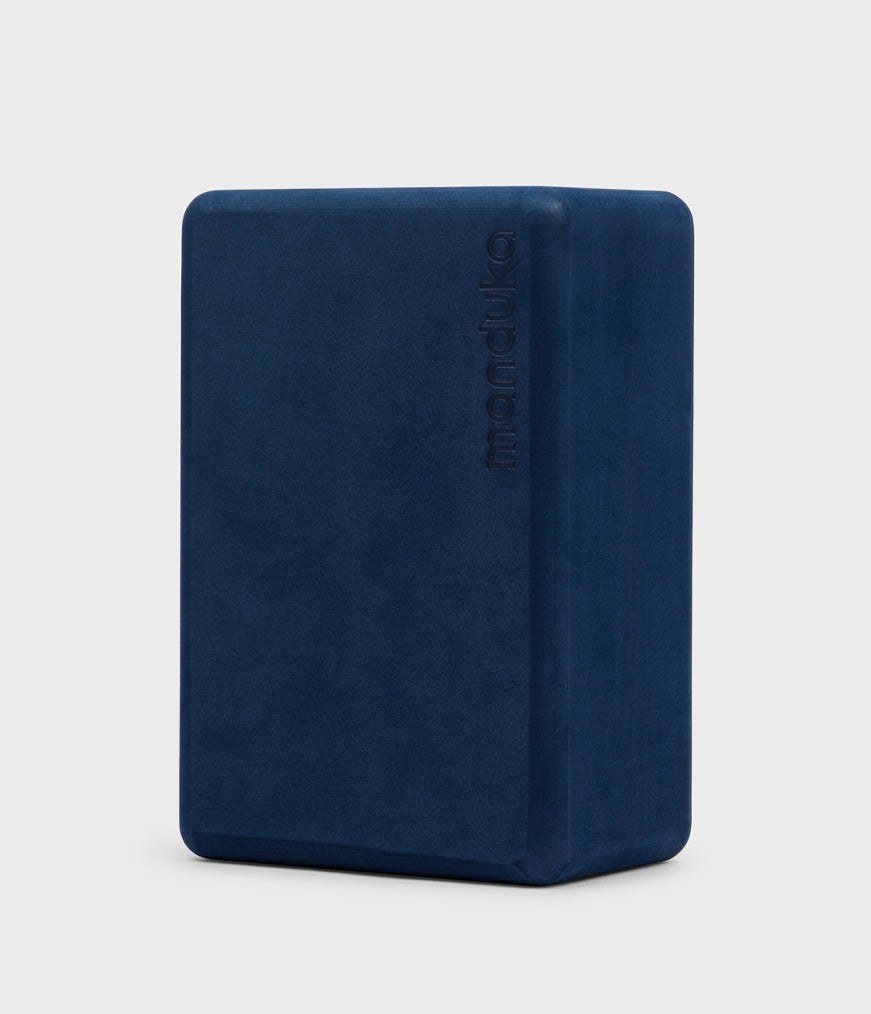 recycled foam yoga block midnight (blue) / 4" x 6" x 9"