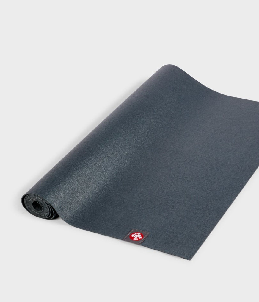 eko® superlite travel yoga mat 1.5mm charcoal (grey) / standard 71" (180cm)