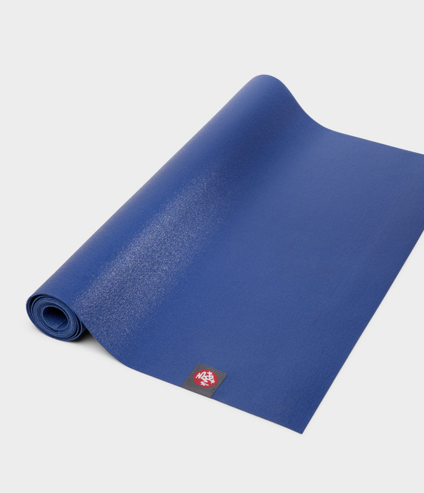 eko® superlite travel yoga mat 1.5mm lapis / standard 71" (180cm)