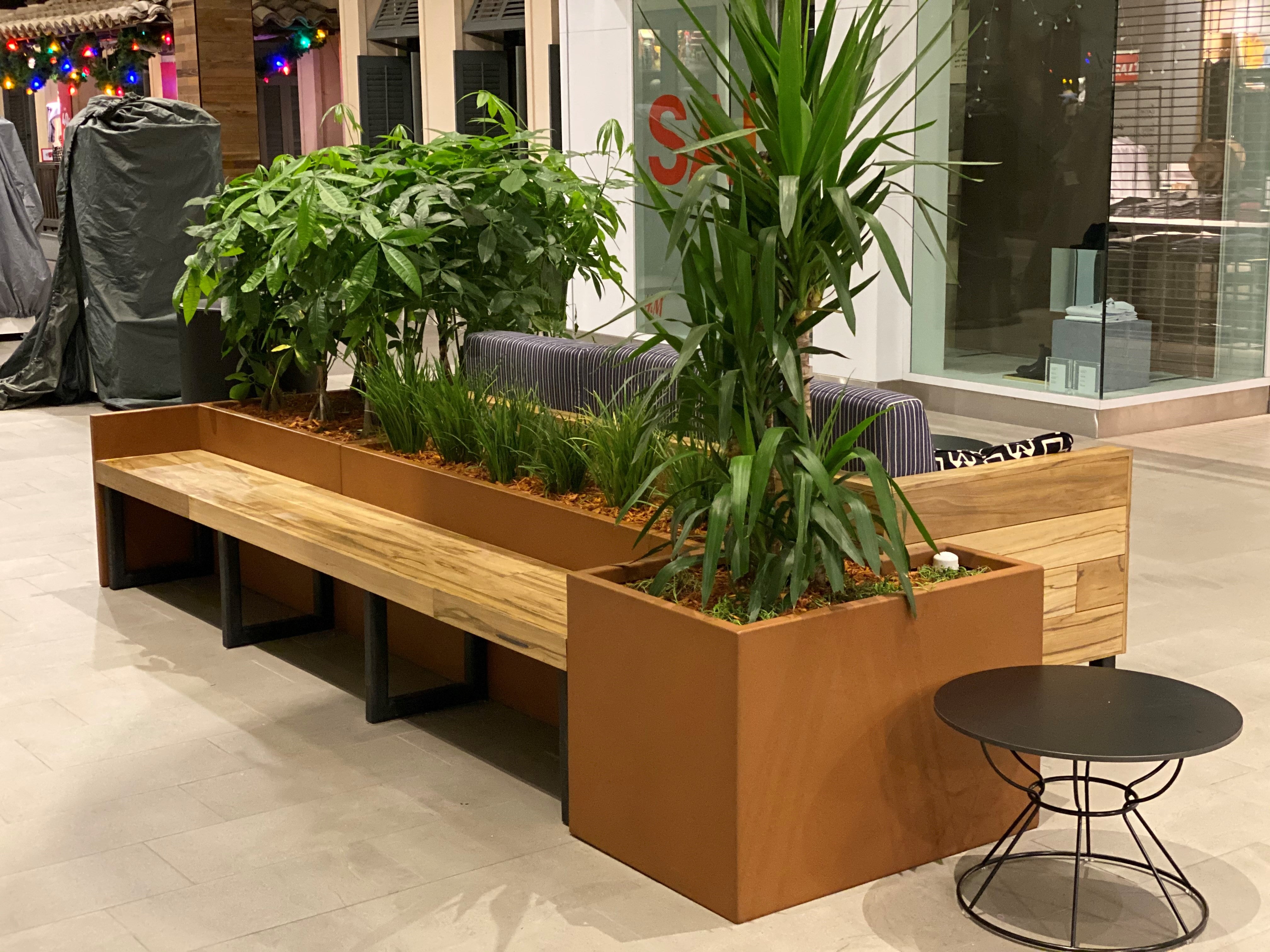 Modern Elite Modular Planter with 1 inch Lip and Return