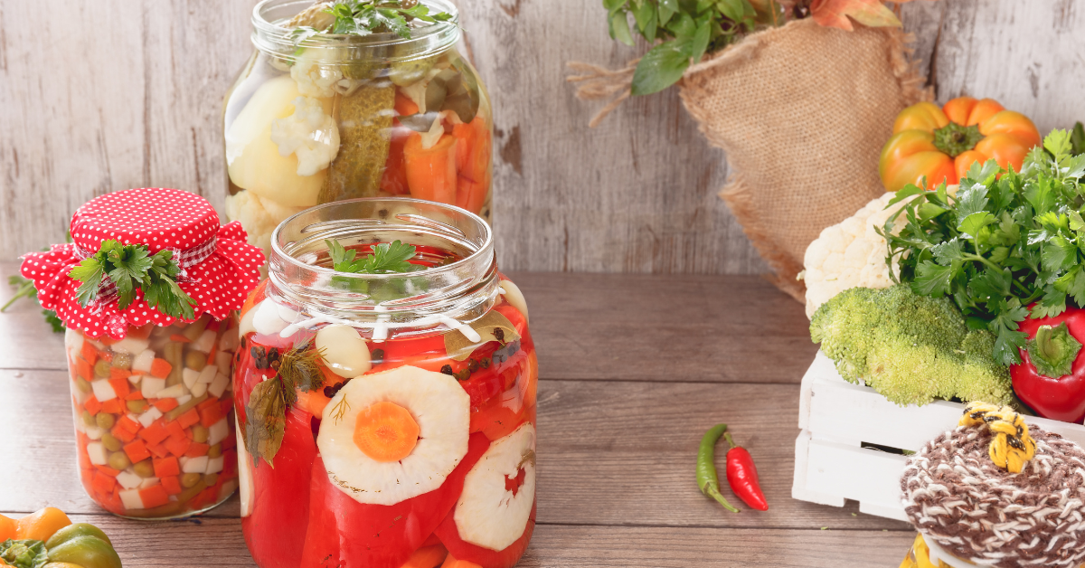 pickled vegetables as foods that last a long time