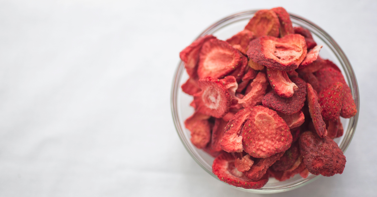 Freeze dried vs dehydrated strawberries
