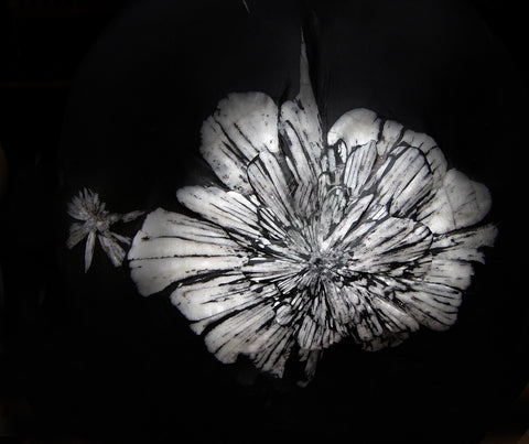 Chrysanthemum Stone symbolizing beauty and spirituality in Chinese culture By Two+two=4 - Own work, Public Domain, https://commons.wikimedia.org/w/index.php?curid=7443283