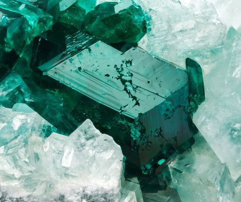 Dioptase crystal on calcite