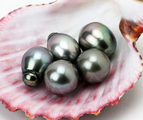 Tahitian Pearls with their pearly sheen