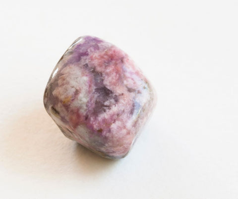 A picture of a sugilite gemstone