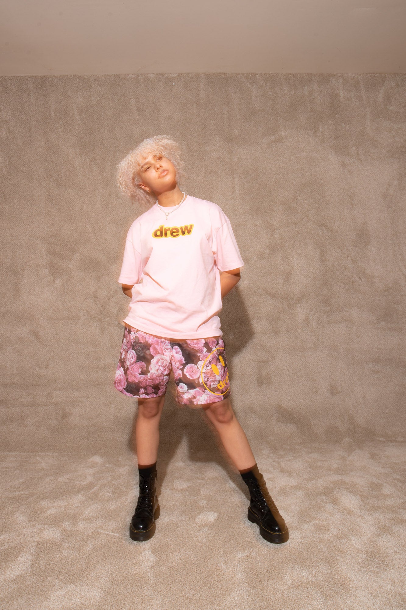 ジャスティ Supreme [M] DREW HOUSE Secret SS Tee Off-White ③の通販