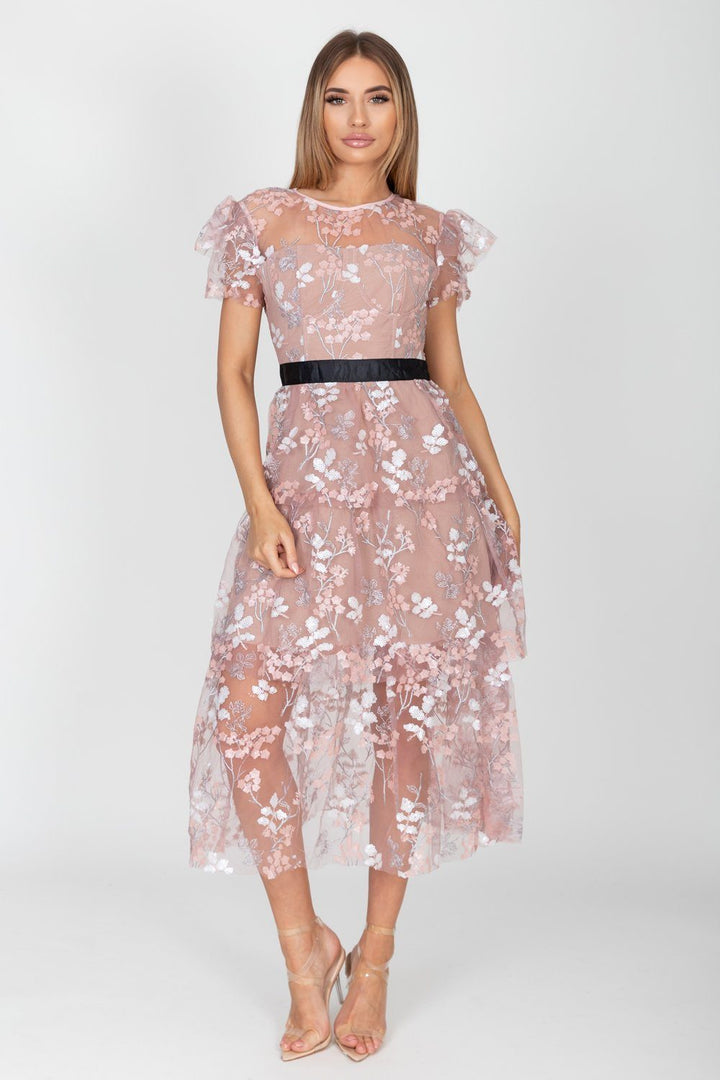 eleanor lace floral dress in pink
