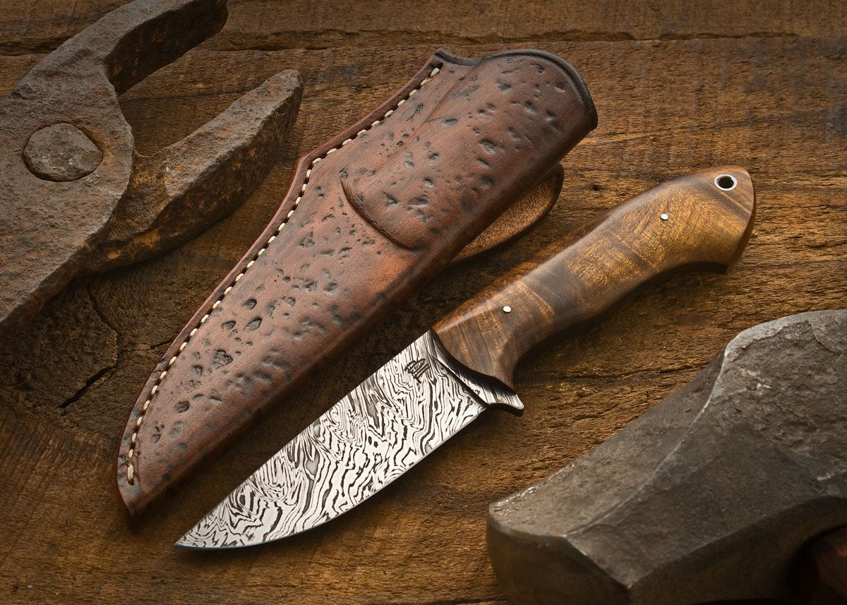 Full Tang Custom Handmade Firestorm pattern Damascus Steel Hunting