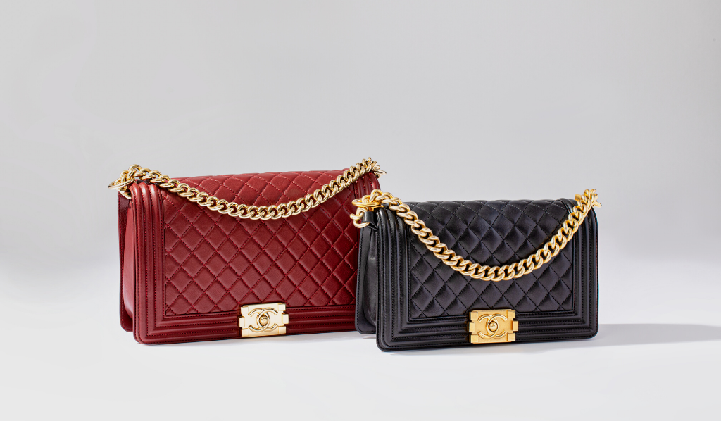 Chanel Handbags  Buy or Sell Designer bags for women - Vestiaire