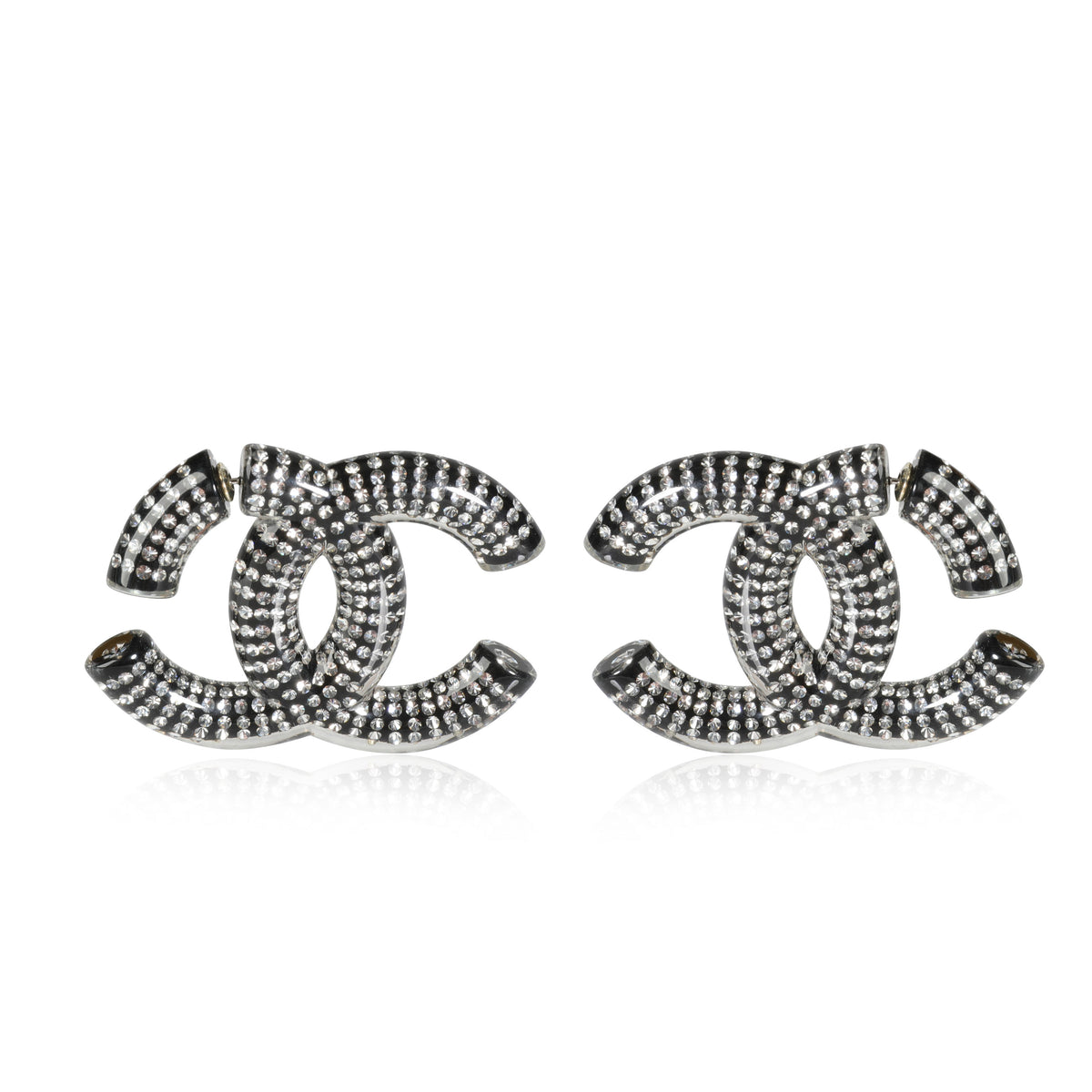 Chia sẻ với hơn 61 về chanel earrings black and gold  cdgdbentreeduvn