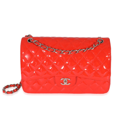 Prada Re-Edition 2005 Saffiano leather bag in Fiery Red - Irene (Red  Velvet)