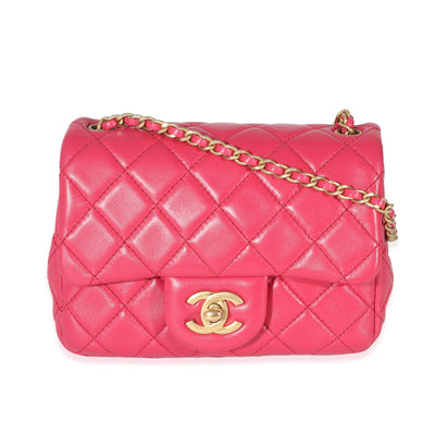 Chanel Gabrielle 19P small hobo bag quilted pink calfskin