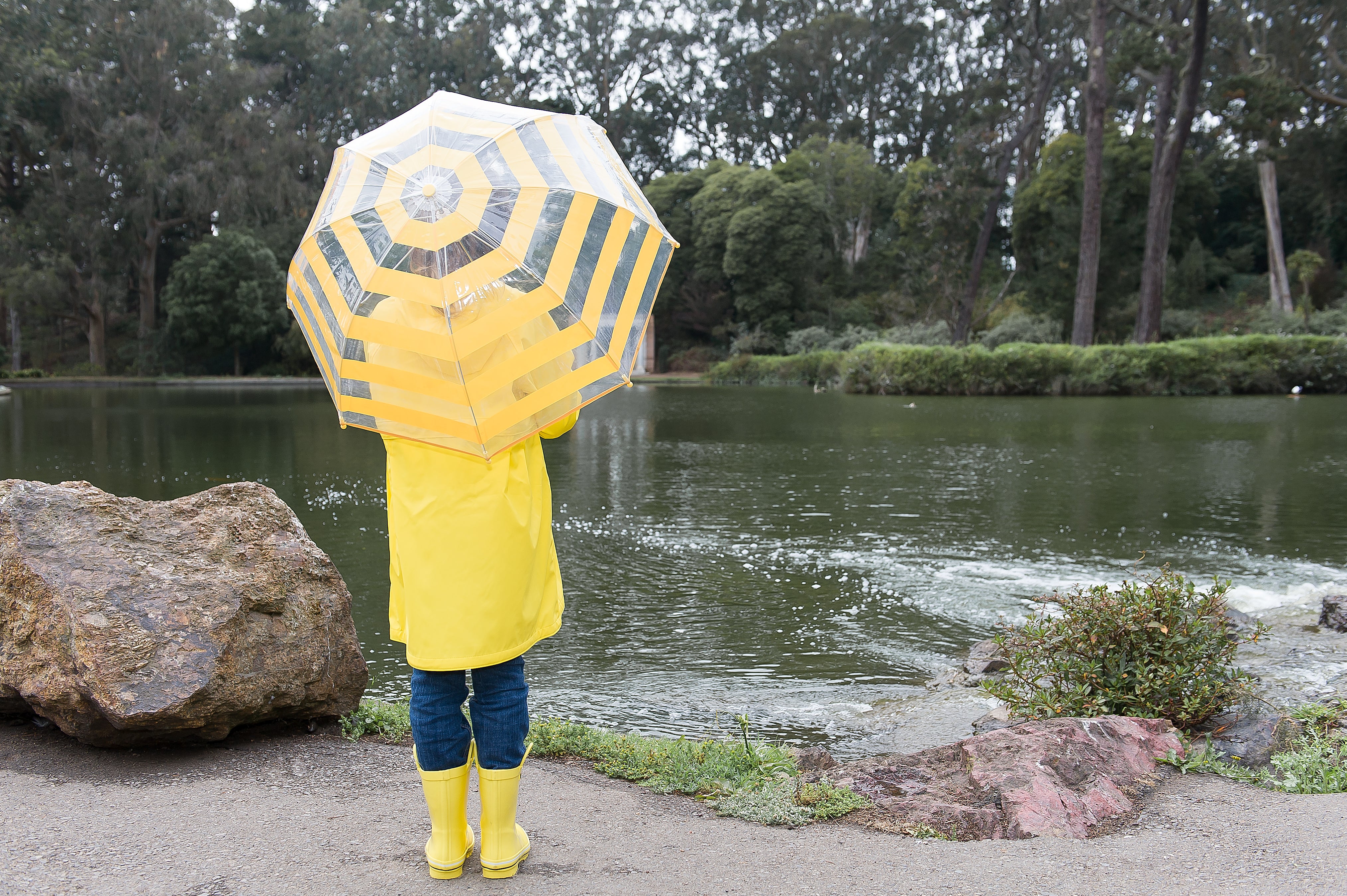 Pluie Pluie Girls Solid Yellow Raincoat